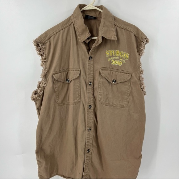 Sturgis 2010 Motorcycle Rally 70th Anniversary Shirt - Picture 1 of 8